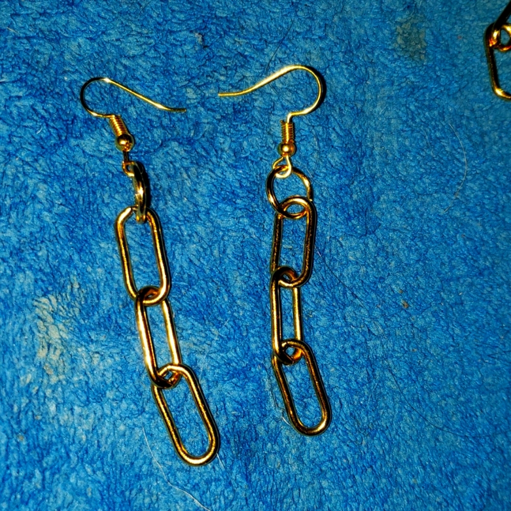 Paperclip Earrings Gold Finish